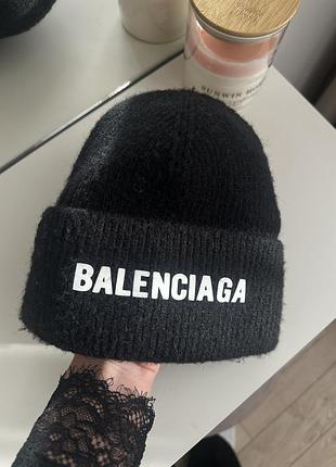 Шапка  balenciaga чорна