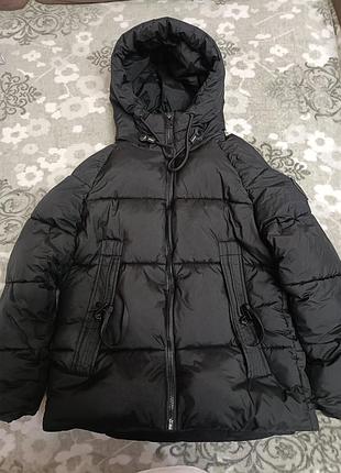Продам зимову куртку!
