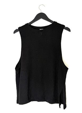 Чорна вʼязана жилетка h&m