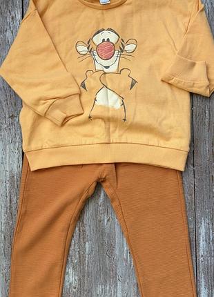 Новий костюм 3-5 років lc waikiki з тигром,