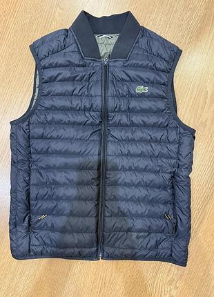 Пуховая жилетка lacoste