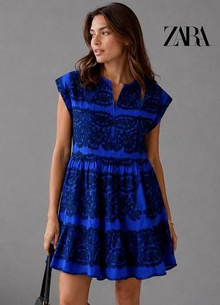 Чудова сукня з вишивкою від zara