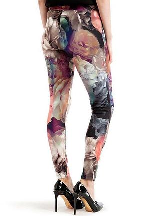 Нові легінси ted baker anelia multicolour bloom print ankle zip leggings
