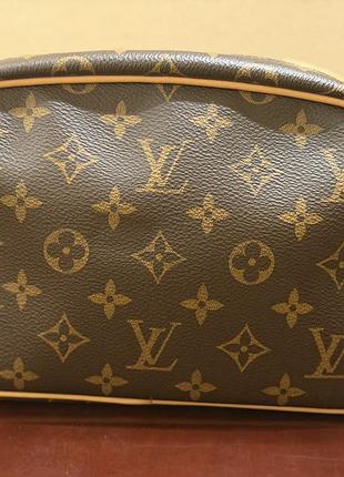 Косметичка louis vuitton 4