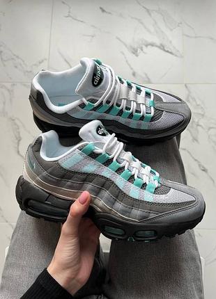 Чоловічі кросівки nike air max 95 hyper turquoise