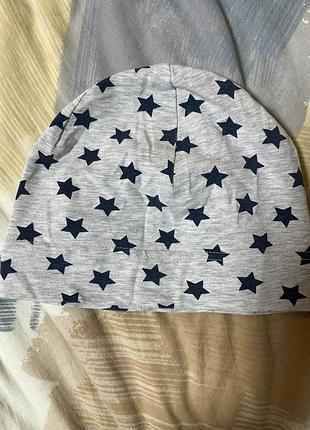 Шапка для хлопчика h&m сіра зі зірками 2-4 роки