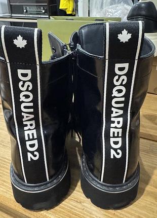 Високі жіночі черевики на шнурівці та масивній підошві dsquared2