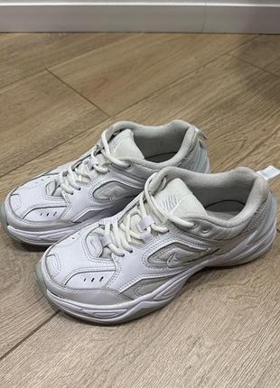 Оригінальні кросівки nike 39р