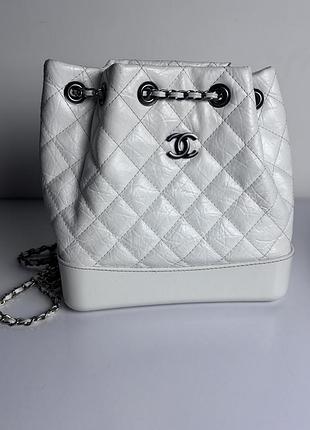Шкіряний білий рюкзак chanel