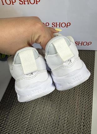 Оригінальні кросівки nike 6