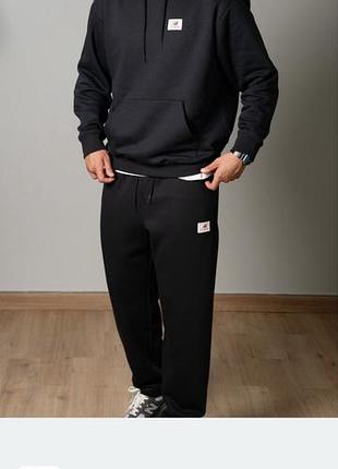 Спортивний костюм new balance