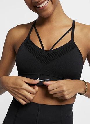 Спортивний топ nike seamless р.m/l