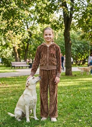 Бархатный костюм для девочки