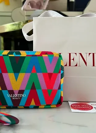 Косметичка для макияжа valentino born in roma сумочка для парфюма и косметики новая косметическая сумка для путешествий и отдыха дорожная женская мала