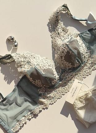Бралет eleonora від intimissimi з лешендарної колекції pretty flowers мереживний бірюзовий