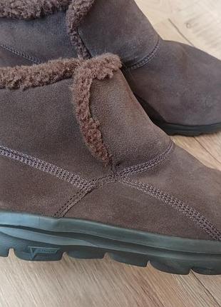 Ботинки зимние, угги skechers р38