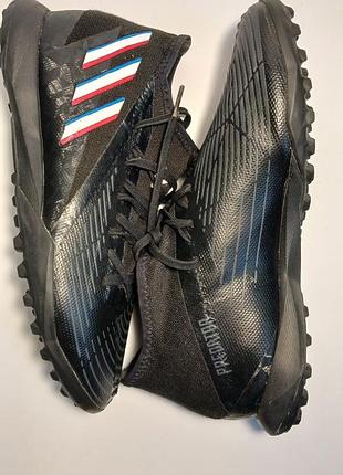 Сороканіжки чоловічі adidas predator чорні з високим текстильних коміром