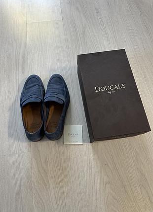 Лофери doucal's із замші синього кольору, у комплекті оригінальна коробка.