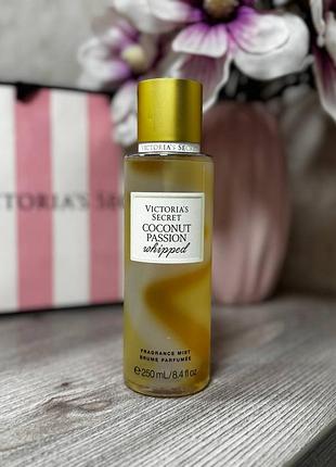 Парфюмированный увлажняющий спрей для тела victorias secret coconut passion whipped fragrance mist