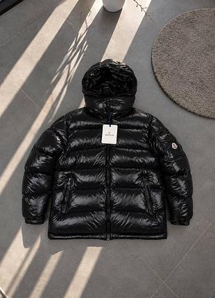 Пуховик moncler