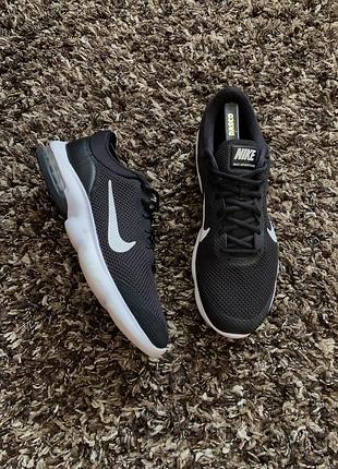 Кросівки nike, розмір: 46, устілка: 30 см