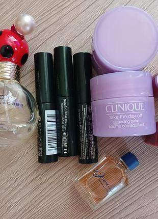 Набор, тушь, помада, очищающее средство clinique. новое