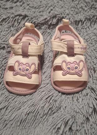 Детские летние пинетки-сандали disney baby «ангел» (angel / lilo &amp; stitch) (р. 18)