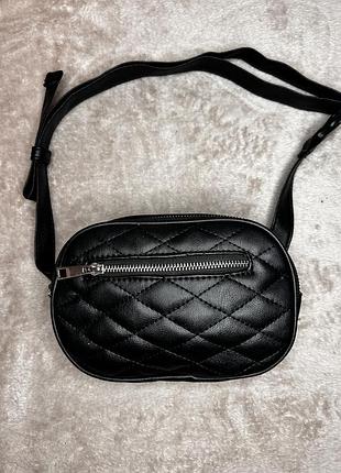 Бананка жіноча bonprix collection чорна стьобана