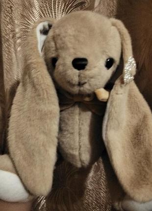 Гарний зайчик