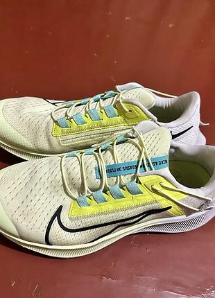 Кросівки nike