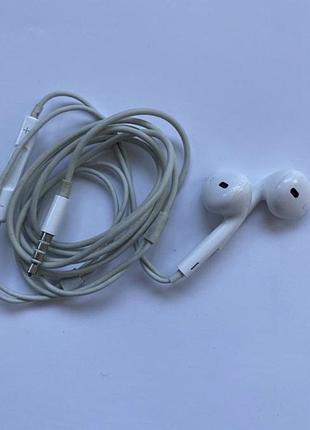 Оригинальные проводные наушники apple earpods (3.5 мм mini-jack)
