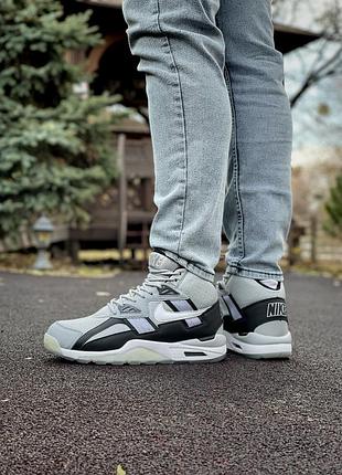 Чоловічі кросівки nike air trainer