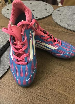 Дитячі футбольні бутси копочки adidas f50