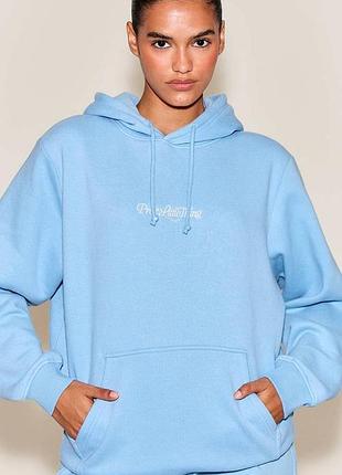 Худі жіноче prettylittlething утеплене блакитне