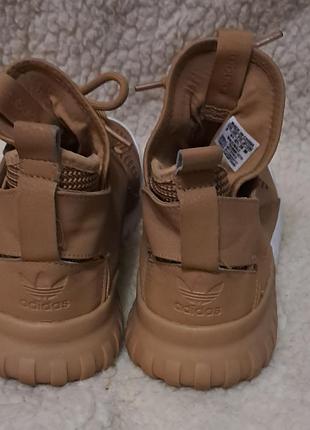 Кросівки adidas 42.5 5