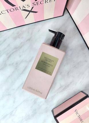 Люксова колекція. вишуканий ароматний лосьйон для тіла «bombshell seduction». victoria's secret. оригінал 🇺🇸
