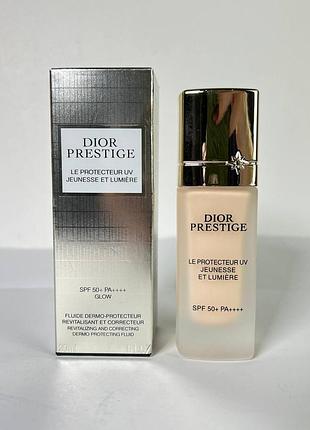 Тонувальний сонцезахисний крем для обличчя dior prestige le protecteur uv jeunesse et lumière spf 50+ pa++++ glow, 30 мл