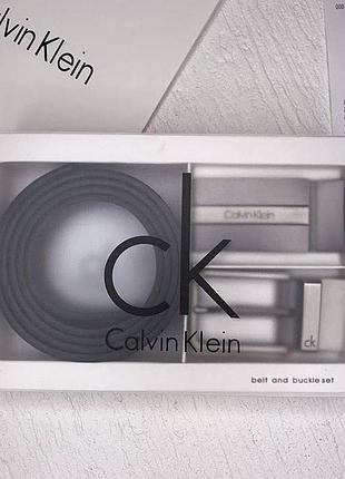 Чоловічий ремінь з двома пряжками, шкіряний ремінь calvin klein з двома пряжками, чоловічий ремінь келвін кляйн, набір на подаруно