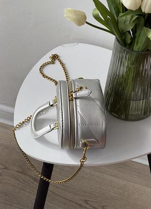 Сумка для женщины coach кожаная женская сумка 26х17х8 см сумка коуч с ручкой и ремешком цепочкой через плечо из кожи