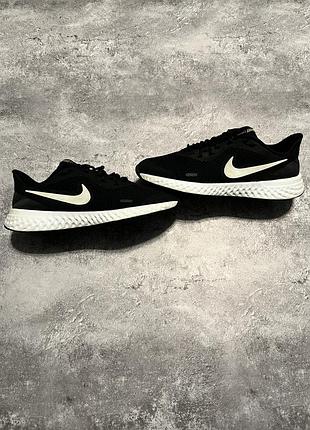 Кросівки nike revolution 5 40 р (25 см)