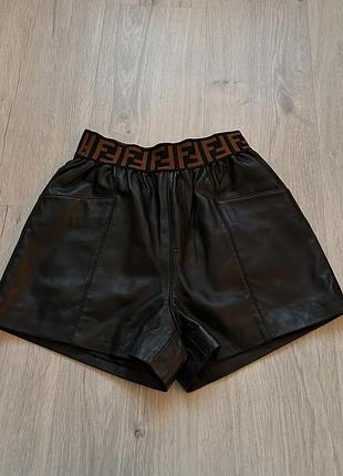 Оригінальні шкіряні шорти fendi ff logo, натуральна шкіра, s