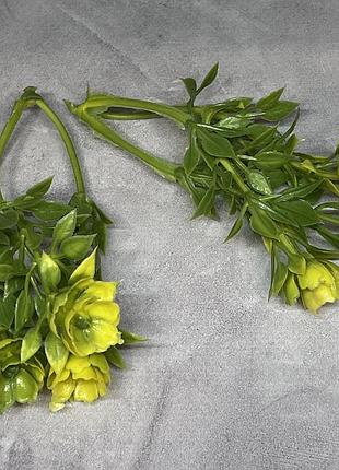 Штучна зелень (міні), пластик, розмір однієї 10 см*4 см, упаковка 2 шт, арт 020955, різнокольоровий