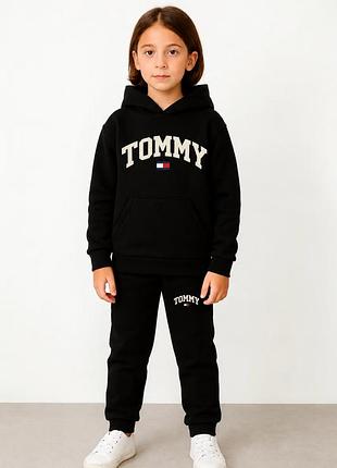 Дитячий спортивний костюм tommy чорний 122–140 см, турецька тринитка не кошлатиться, худі та штани
