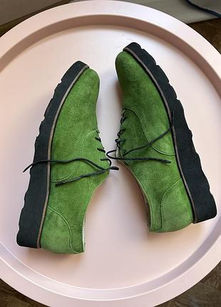 Жіночі напівчеревики із замші, зелені, розмір 37/38, підошва vibram