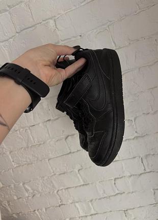 Кросівки для хлопчика nike чорні, розмір 30