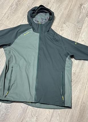 Чоловіча мембранна куртка швейцарського преміум-бренду radys (essential mountain wear),