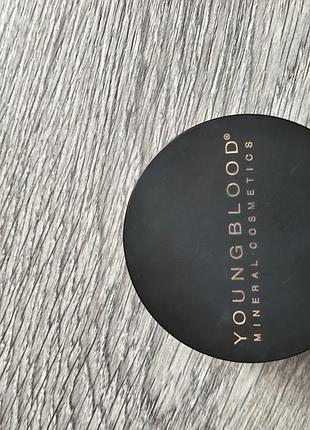Минеральная рисовая пудра young blood в оттенке medium.