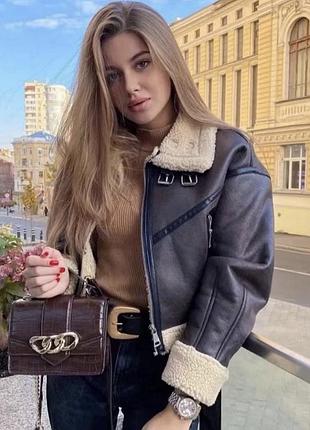 Дублянка жіноча zara укорочена, чорна