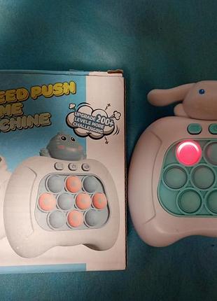 Інтерактивна електронна гра-антистрес «speed push game machine» (електронний поп-іт) із фігуркою милого зайчика. 4