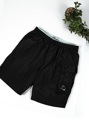 Шорты нейлоновые c.p. company черные